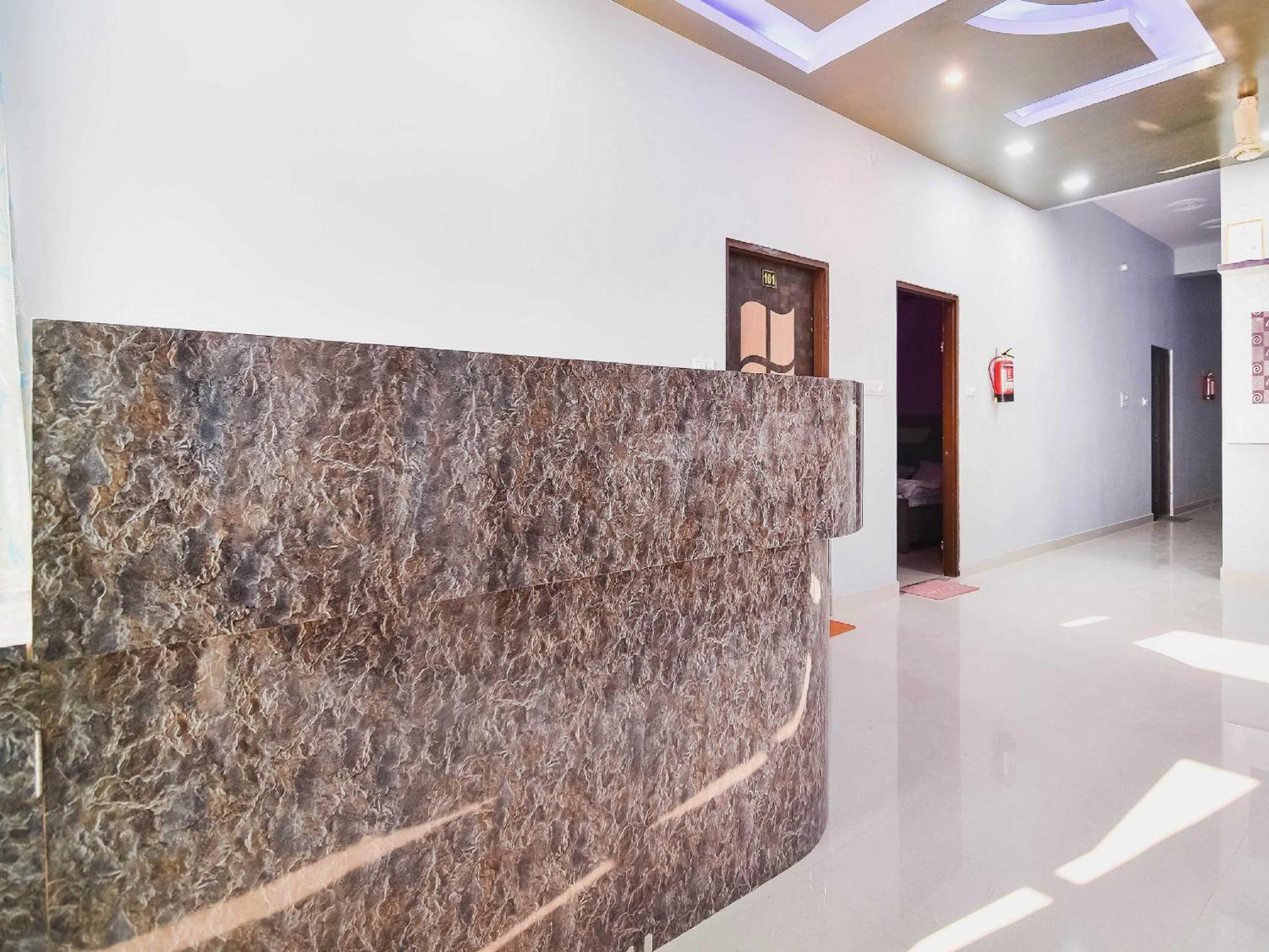 Oyo Flagship Hotel Usha Jaipur Exteriör bild