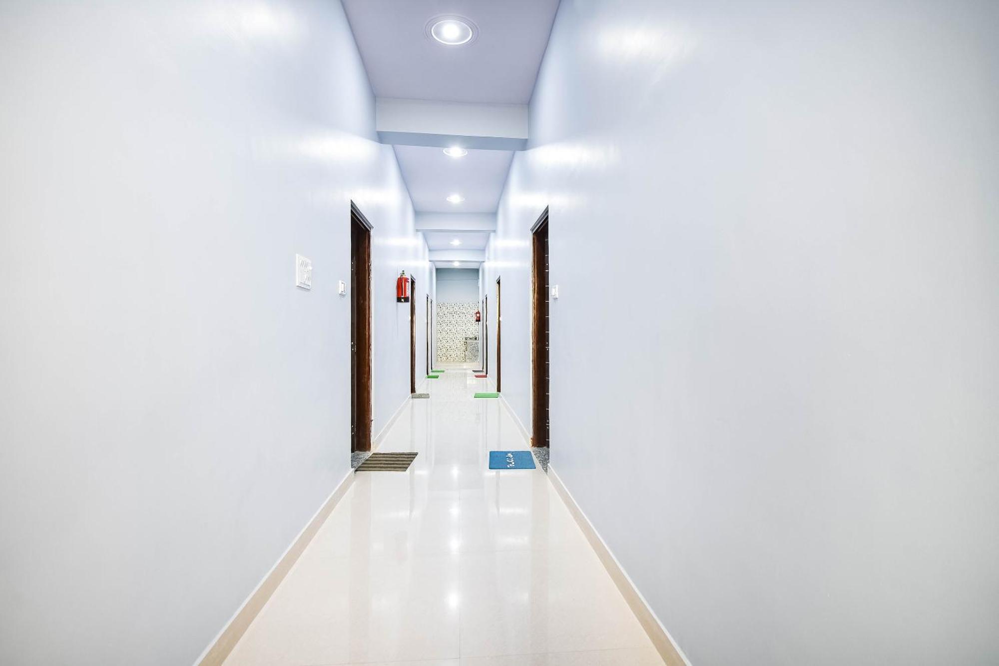Oyo Flagship Hotel Usha Jaipur Exteriör bild